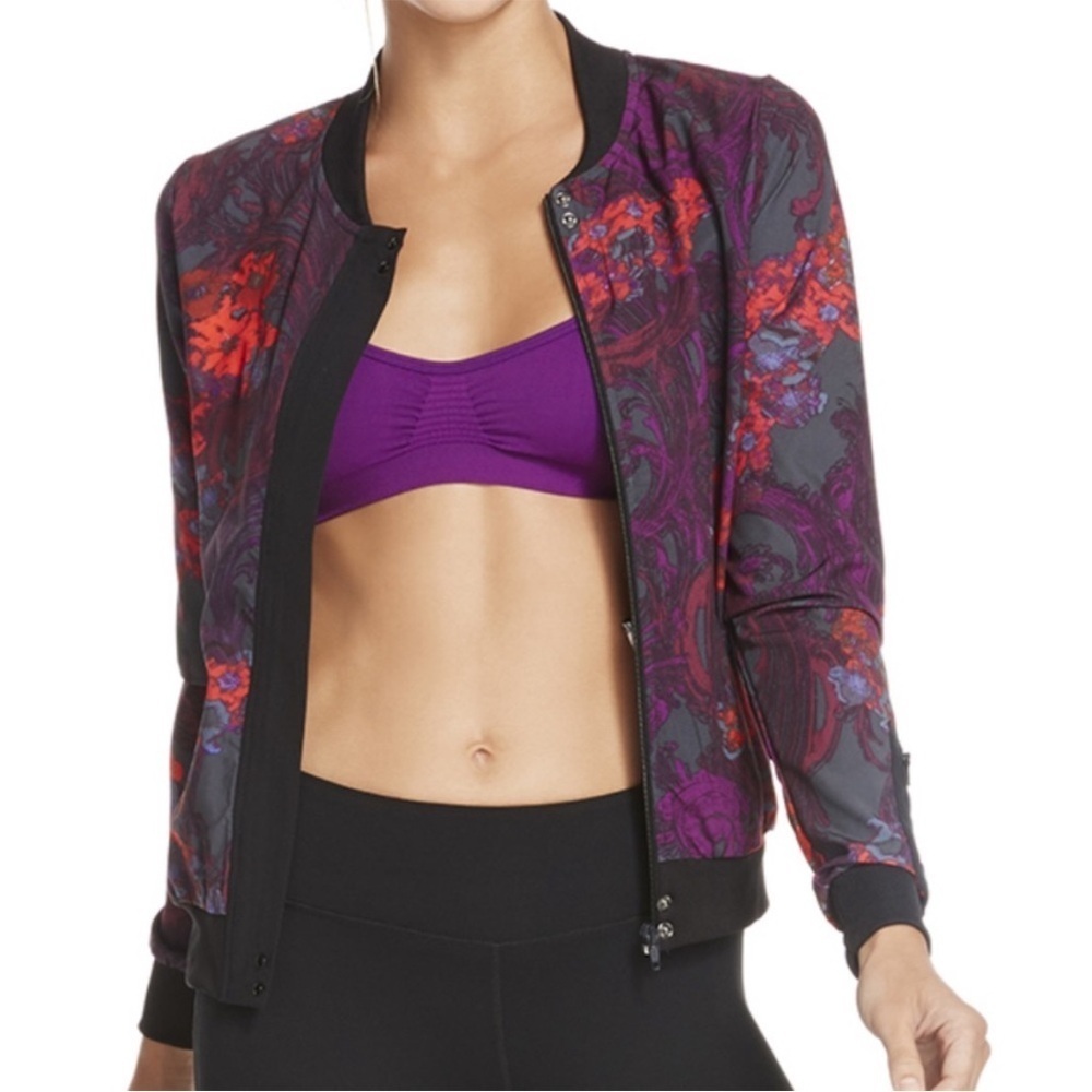 EUC Fabletics Ithaca Floral Lightweight Jacket Size Small